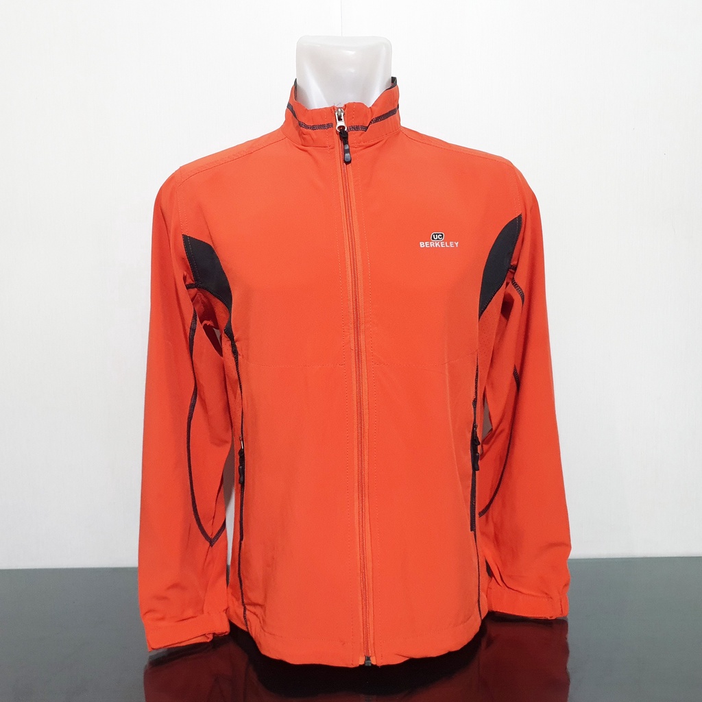 Jaket Track Olahraga UC BERKELEY - Size S - Lebar Dada 52 cm - Original 100%