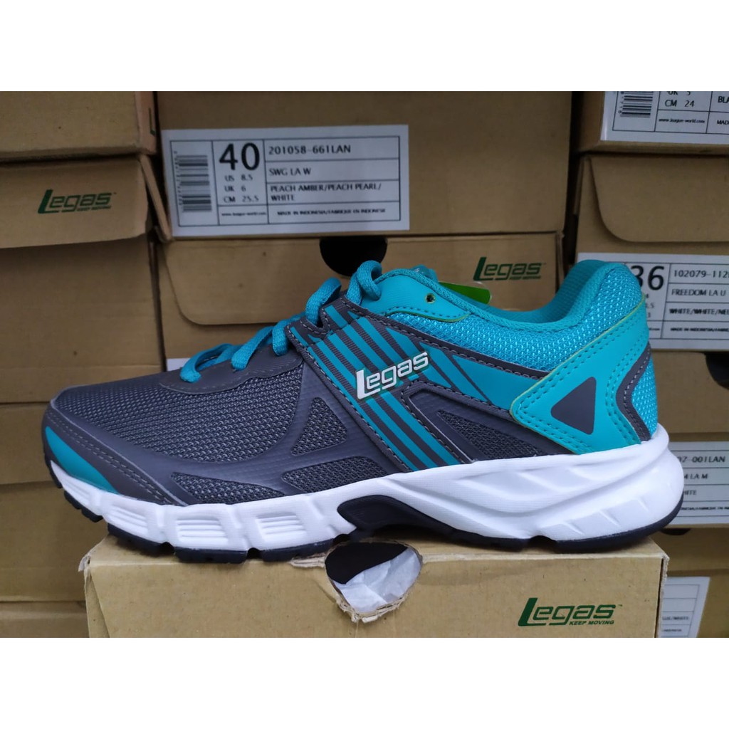 Sepatu Lari Legas Iron La Woman 202875271