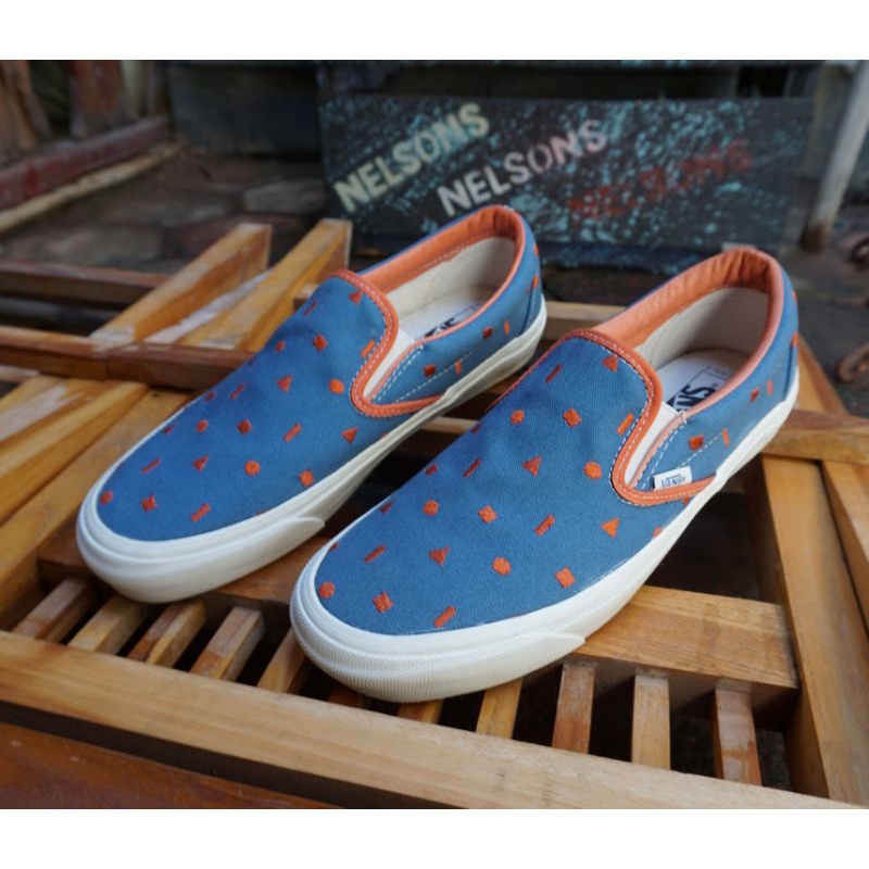Vans Vault OG Slip On LX - Embroidery Blue