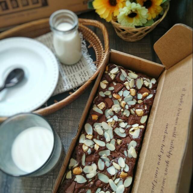 

CHOCONUT CRUNCH! Choconut Chunk Brownies