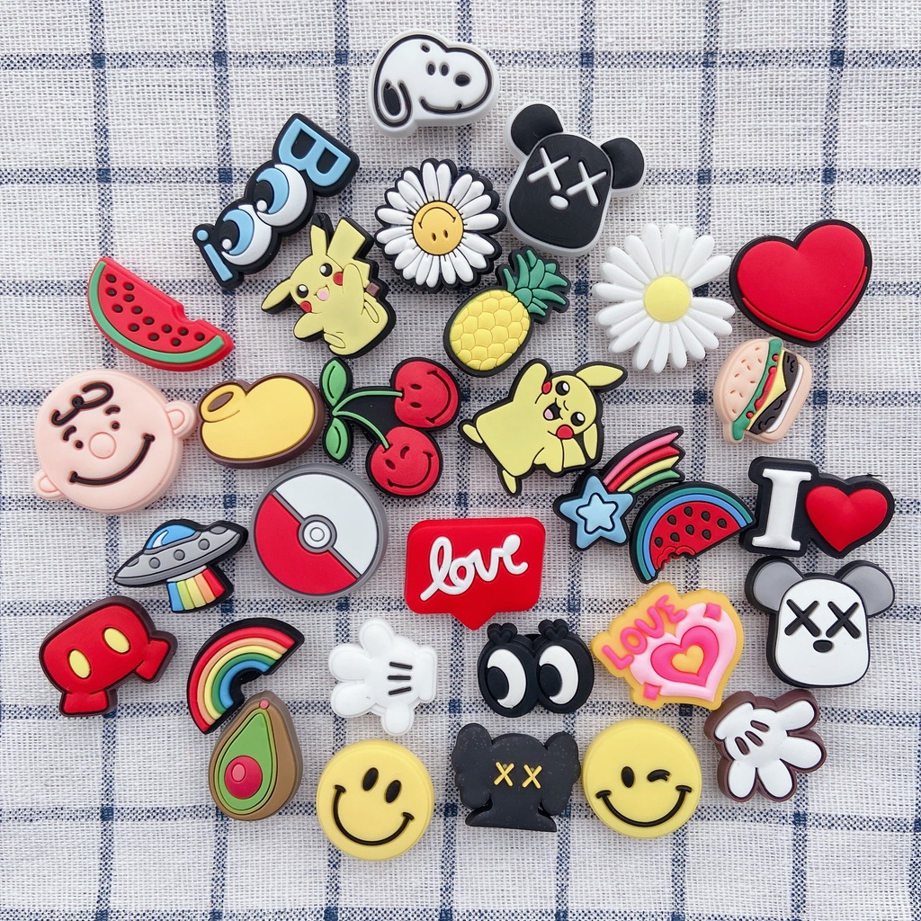 Croc Sepatu Anak Laki-Laki / Perempuan Model Kancing croc / jibz / croc / DIY