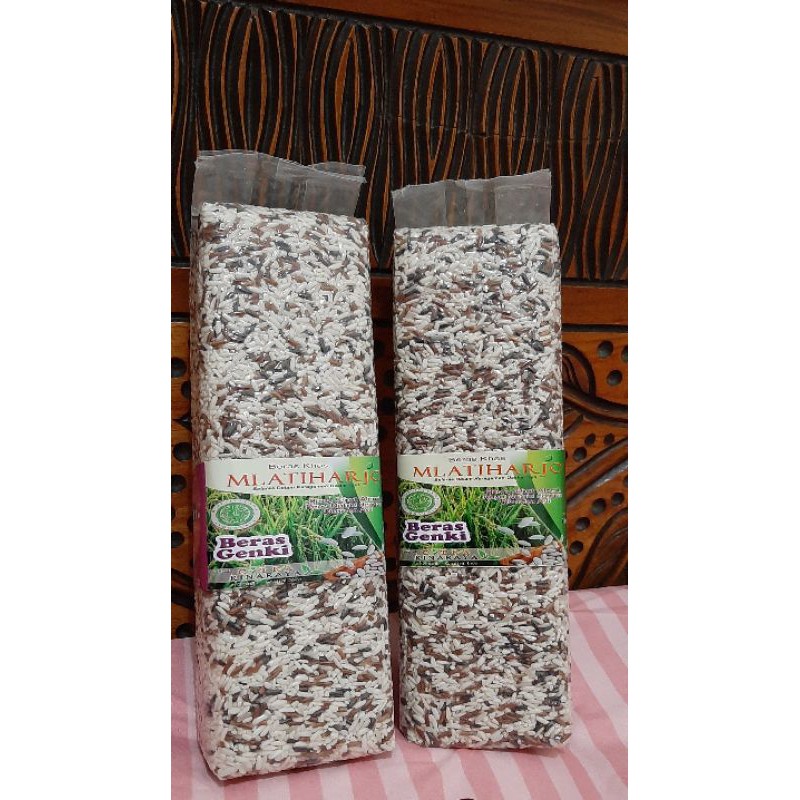 

BERAS GENKI MLATIHARJO SEHAT MURAH - sudah plus buble wrap