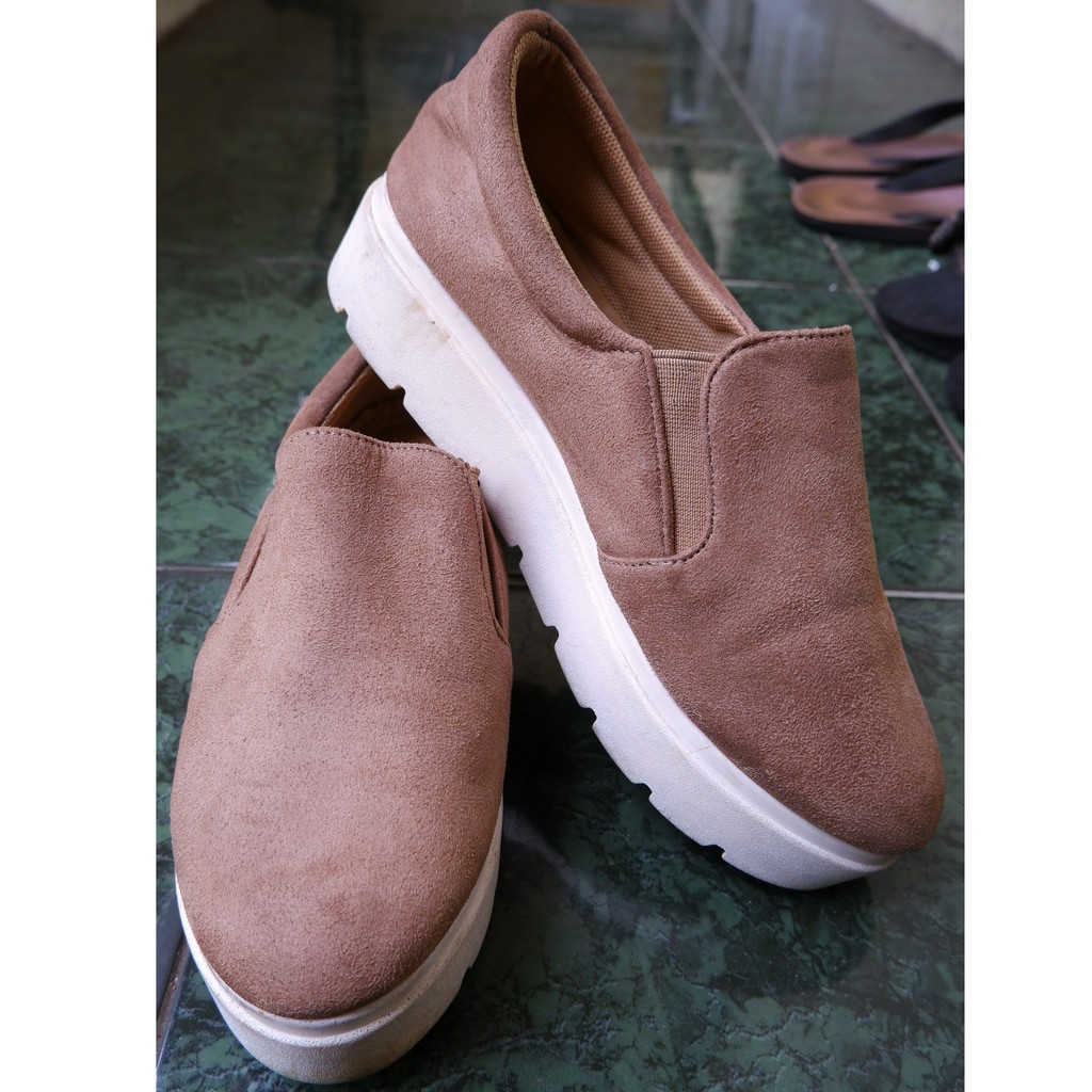 Sepatu Wedges Wanita Fladeo