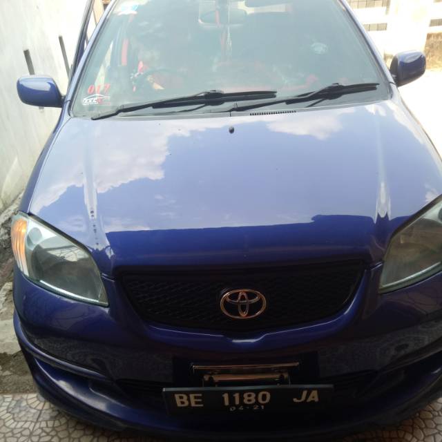 Mobil vios 2005