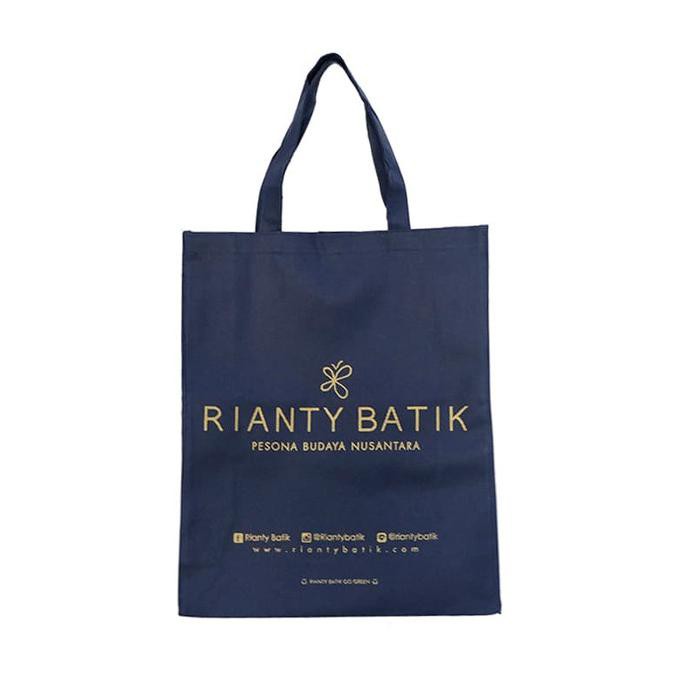 

Rianty Batik Paper Bag | Tas Canvas Rianty Batik - Kecil BERMUTU