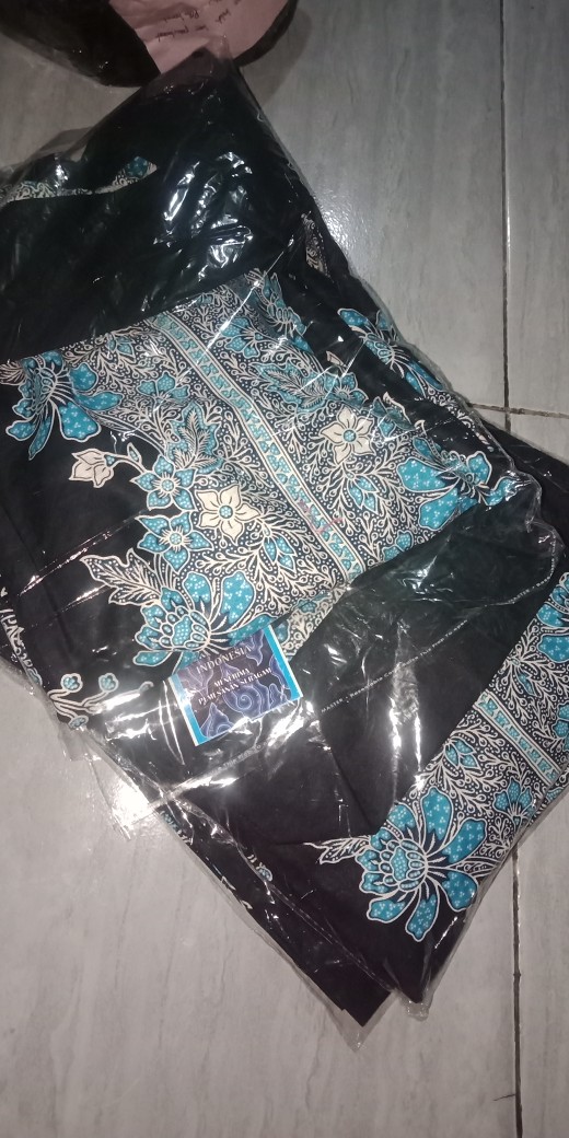 Grosir Terlaris Genes Jelita Tunic Navbor Yelbor Whitbor Creambor Tunik Batik Modern Hrb031