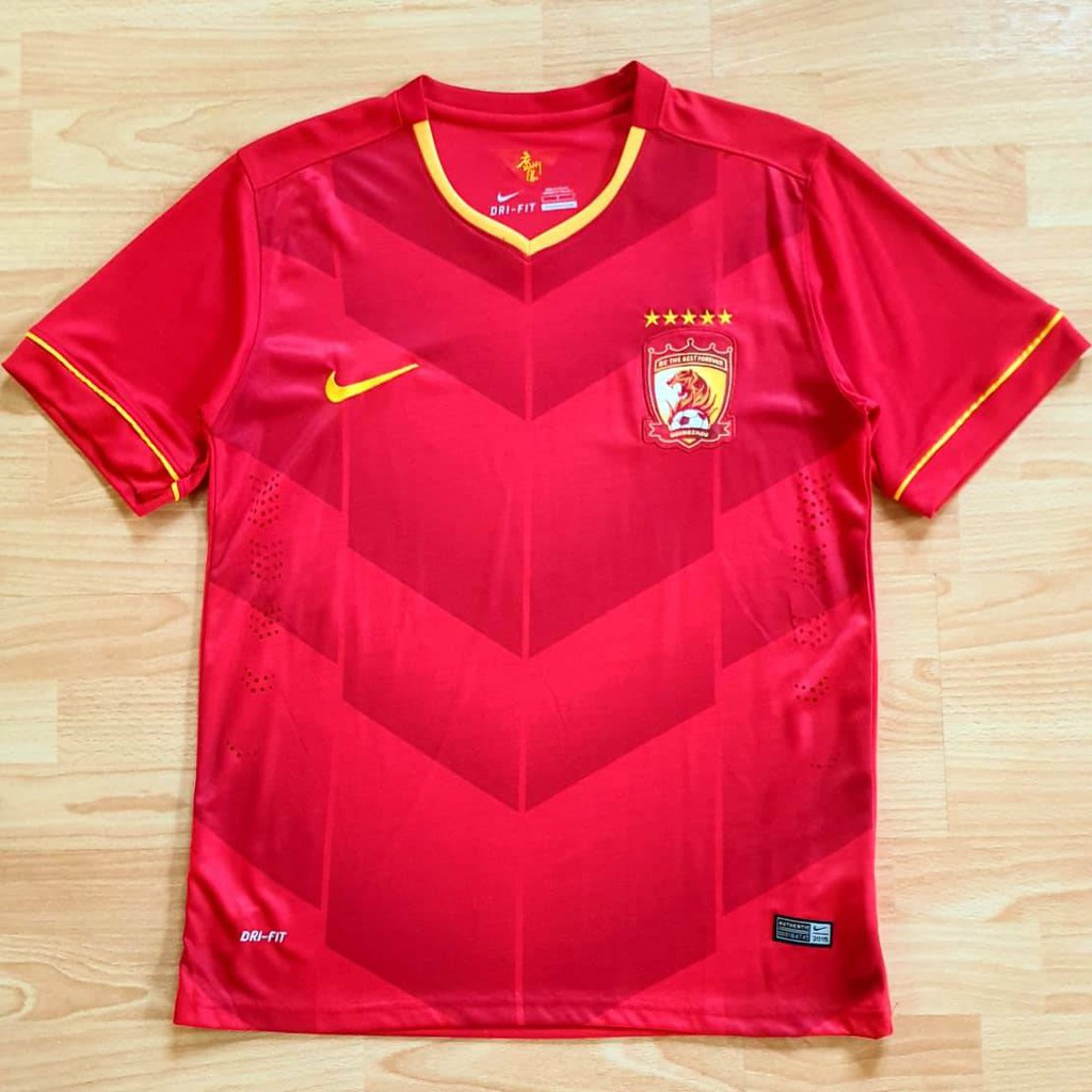 Jersey Guangzhou Evergrande Home Player Issue PI Liga Cina China Baju Bola Futsal