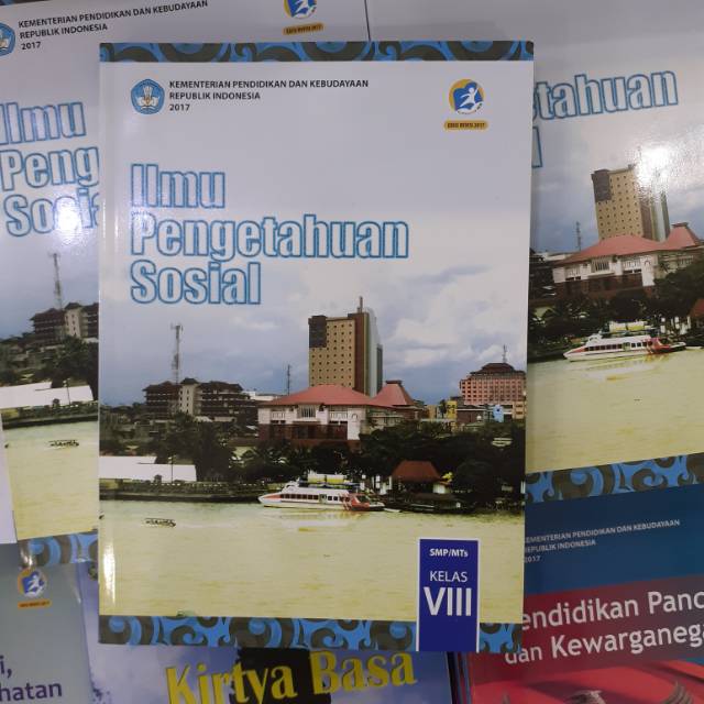 Jual BUKU PAKET PELAJARAN IPS KELAS 8 KEMENTRIAN EDISI REVISI | Shopee