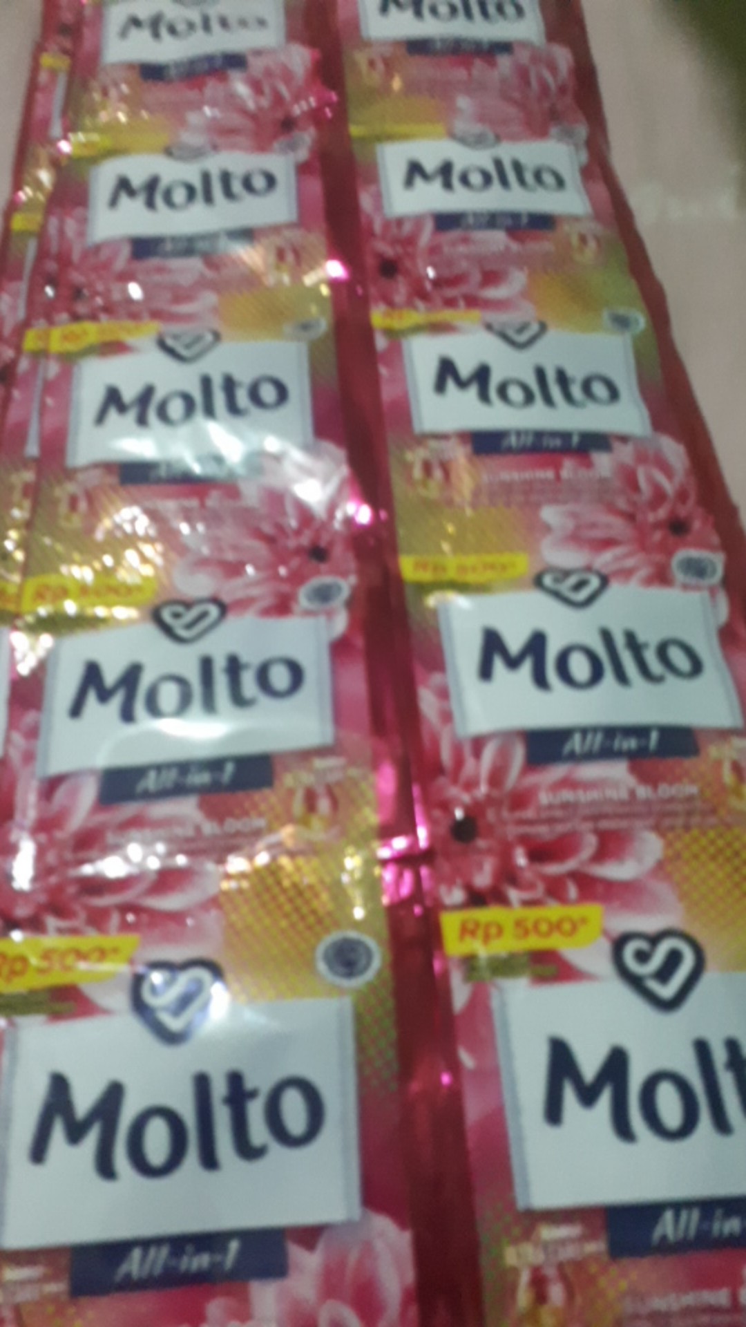 Molto All In 1 Sachet Isi 12 (1000an)