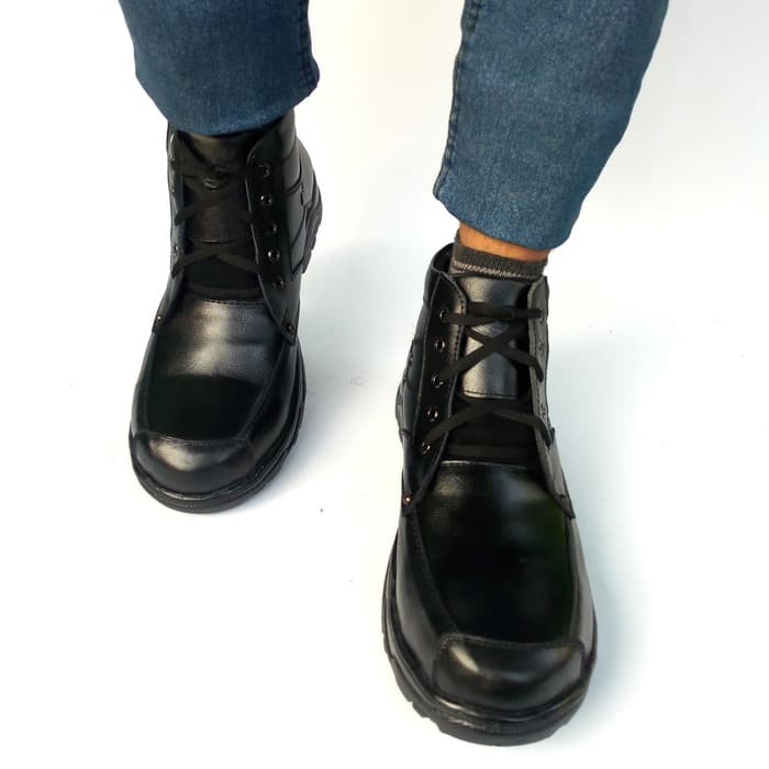 Sepatu Safety Boot Pria Kulit Asli Rasheda Dr 05 Big Size