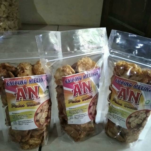 

Emping pedas manis