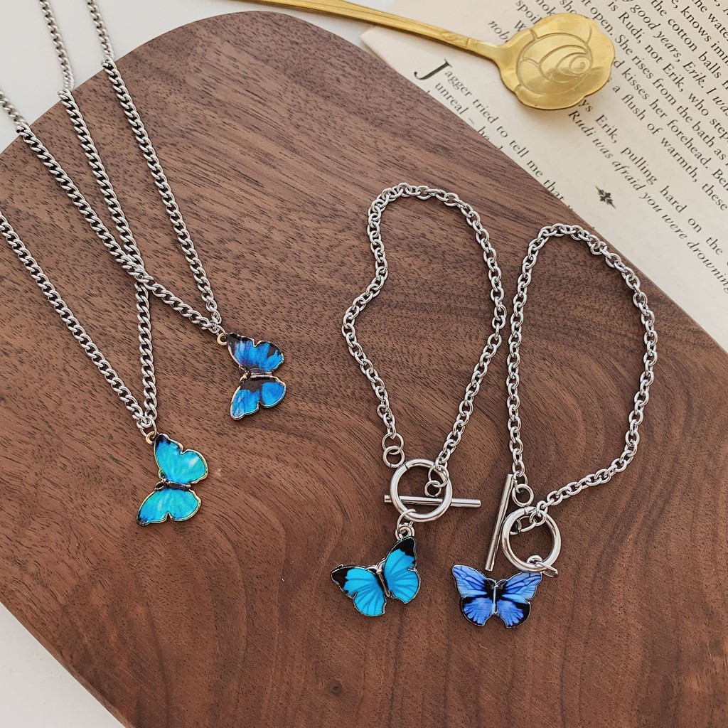 Kalung Rantai Dengan Liontin Kupu-Kupu Warna Biru Gradasi Untuk Wanita Gelang