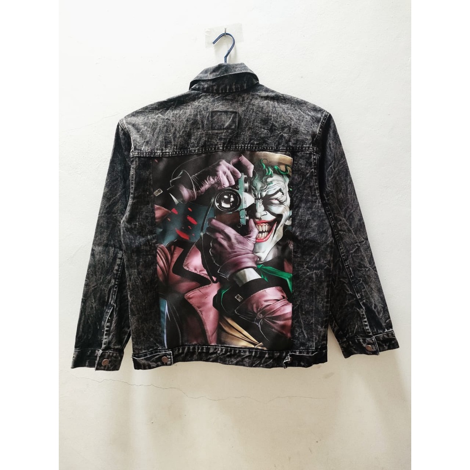 printing joker jaket gambar jaket jeans denim pria sandwash hitam premium