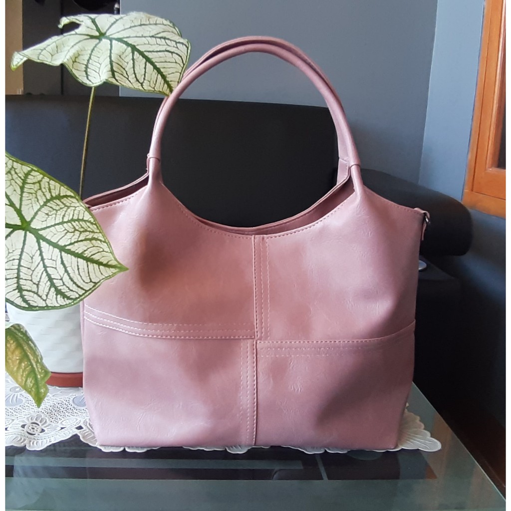 Selly Handbag Import/ Tas Selempang Wanita