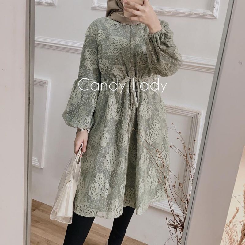 Letisa Brocade Tunik by Candy Lady Store