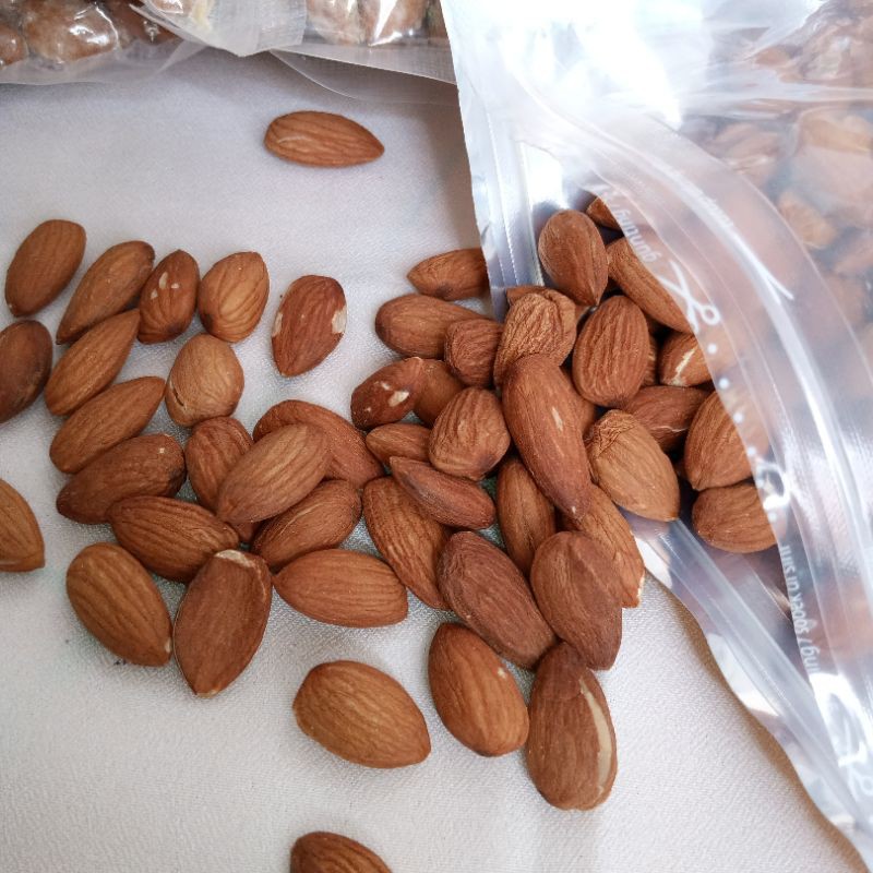 

Almond Oven Tanpa Cangkang 500gram Original