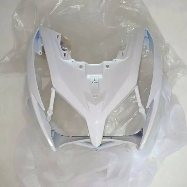 COVER FRONT PANEL/DASI LAMPU/KEDOK DEPAN HONDA VARIO 125 OLD PUTIH