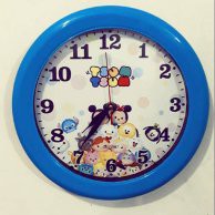 GRATIS BUBBLE WRAP + DUS - Jam Dinding Tsum Tsum / Kartun Cartoon Disney Wall Clock [750 gram]