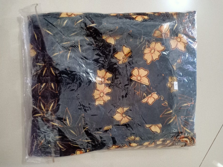 Batik Pria Lengan Pendek Hem Batik Srikaha