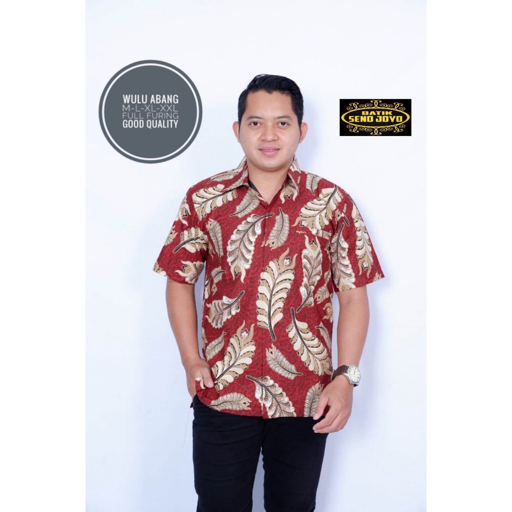 Kemeja batik lengan pendek warna merah terbaru / batik pria warna merah / hem batik pendek warna merah / baju batik pendek lapis furing / batik kerja warna merah / kemeja batik pendek wulu abang