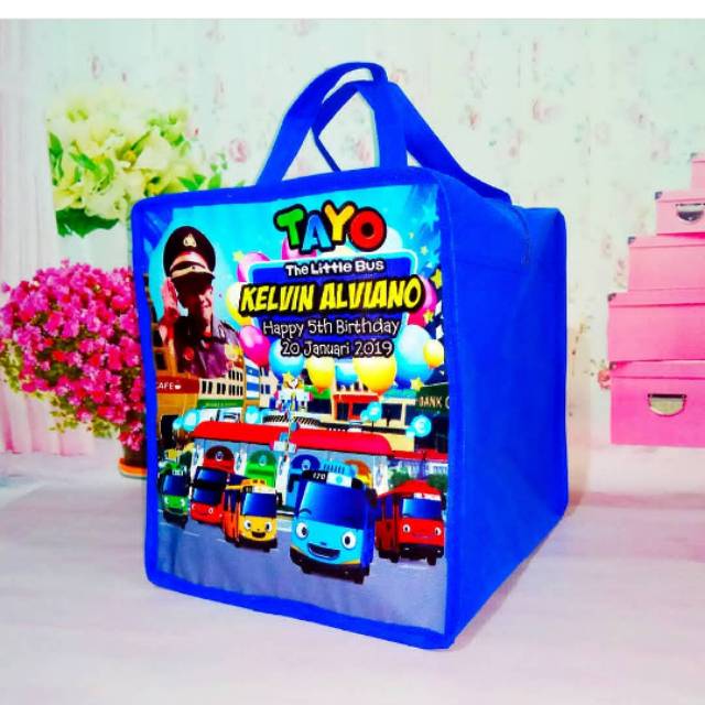 

Tas ulang tahun anak model resleting uk nasi box tema tayo