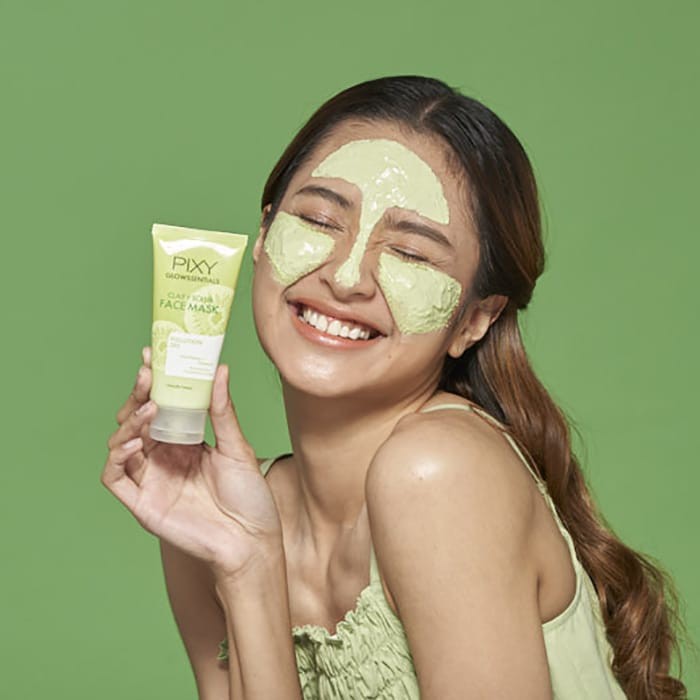 Pixy Glowssentials Clay + Scrub Face Mask