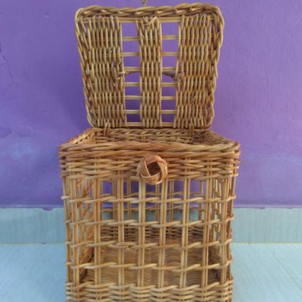 Keranjang rotan kotak tutup parcel / kado / hantaran / seserahan / sepeda 25x25x25 cm