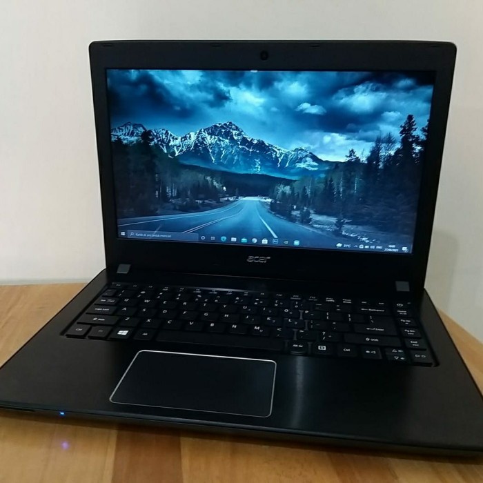 [Laptop / Notebook] Acer Aspire E5 475G / Core I3 Gen 6 / Ram 4 / Ssd 240Gb / Nvidia 940Mx Laptop