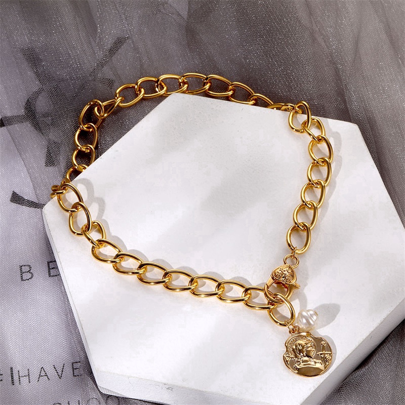 Kalung Rantai Liontin Koin Geometris Klasik Bahan Metal Warna Gold Untuk Wanita