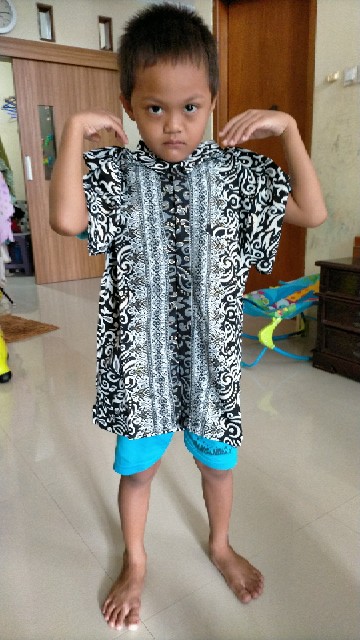 Lembayung.id / Kemeja Batik Anak Motif Cacing