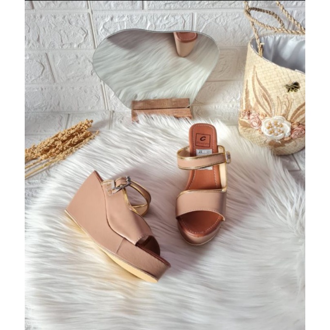 ABBUSHOES MR  64-Wedges sandal wanita pasir 7cm