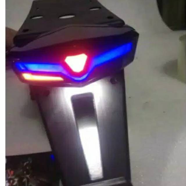 Lampu stop lampu blakang KLX D-TRACKER spakbor belakang KLX D-Tracker