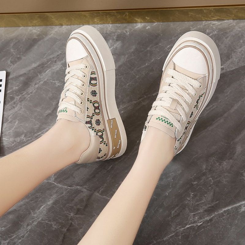 SN7102 - Sepatu Sneaker Fashion Wanita Terbaru