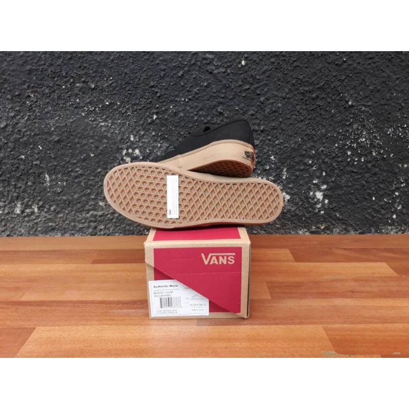 SEPATU IMPORT VANS AUTHENTIC BLACK GUM MONOSIZE WAFFLE DTMADE IN CHINA