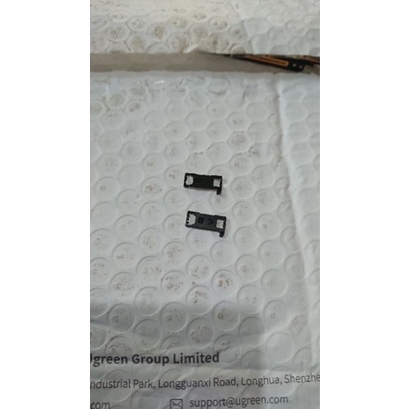 pin penahan socket lcd sony xz1 Compact