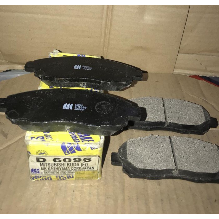 Brake pad Mitsubishi Kuda dsl dan Gasoline D 6096 MK -59675-