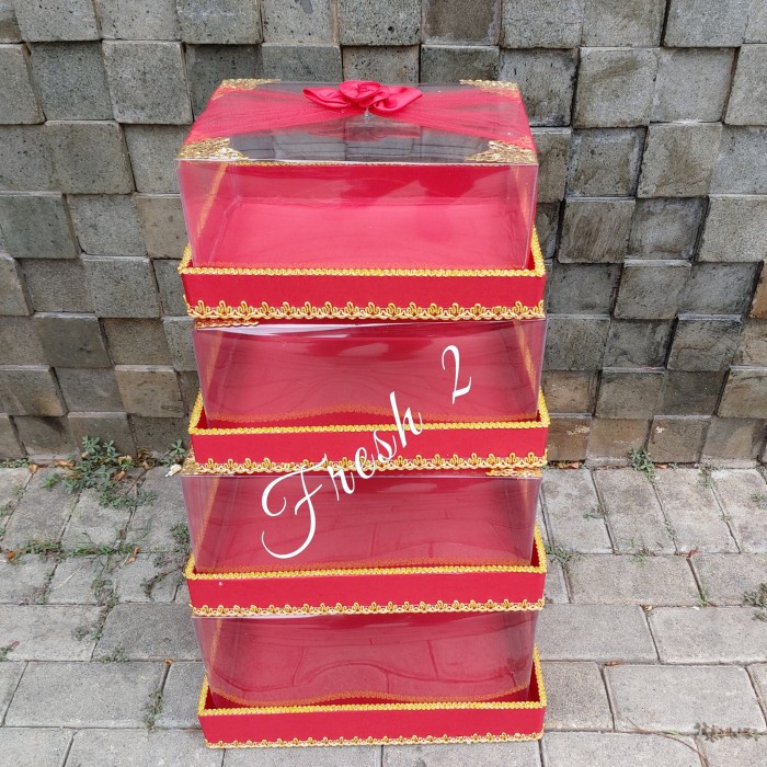 

Ginger- 4 PCS box sangjit .box mika.box hantaran.