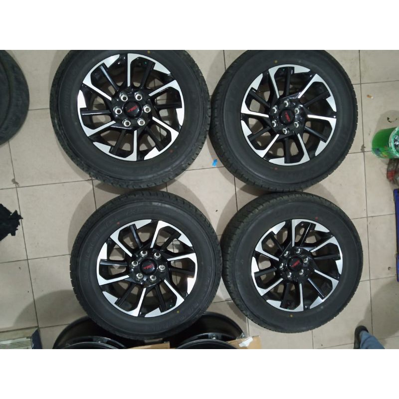 Velg Mobil Bekas Std Fortuner TRD Ring 18 Ban 265 60 R18