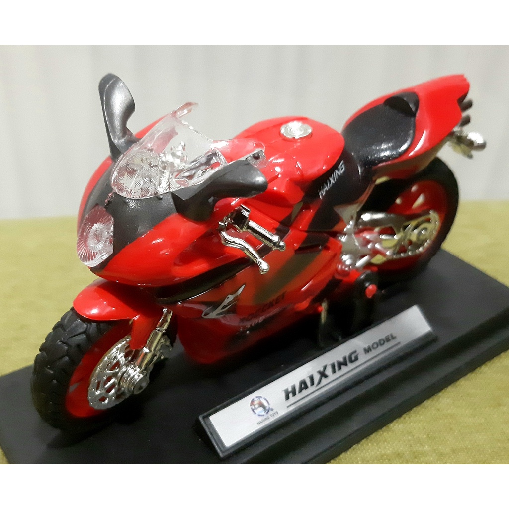 MAINAN MINIATUR MOTOR GP