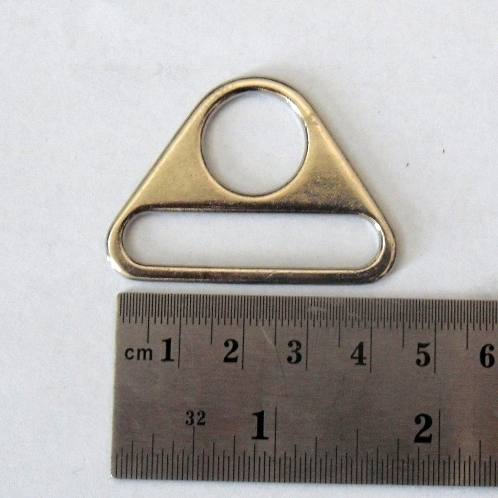 Ring Segitiga Tas 3,8 cm Nikel