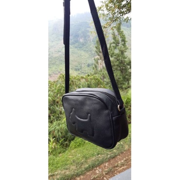 sling bag lucu agatha preloved bag