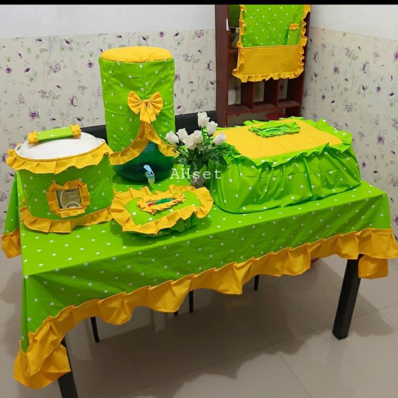 SetDapur,SetTaplakMejaMakan