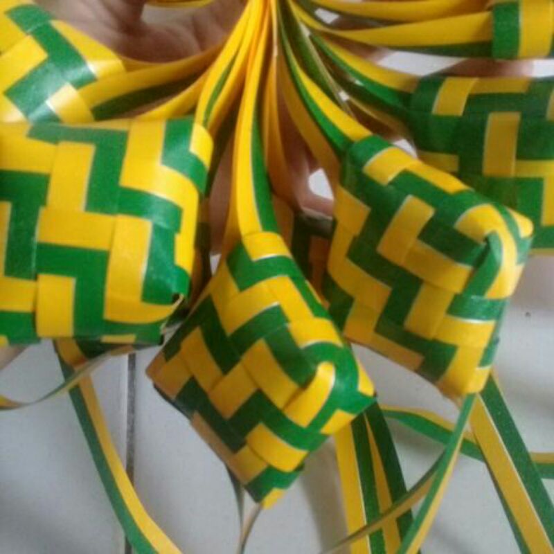 

Ketupat pita Hias Mini 7cm×5cm
