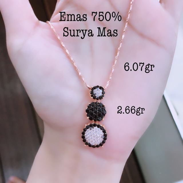 Kalung dan liontin emas 750%