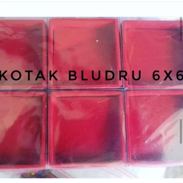 Box bludru 6*6 CM per lusin