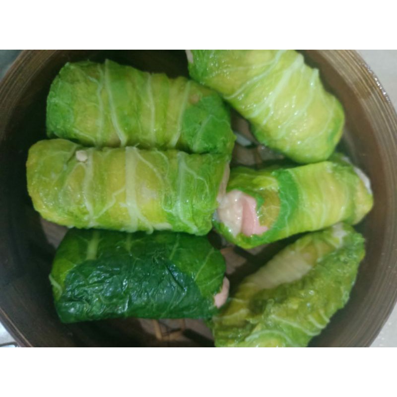 

Ter ENAK best seller!! isi ayam sosis di gulung dengan sawi 1 pack isi 5pcs
