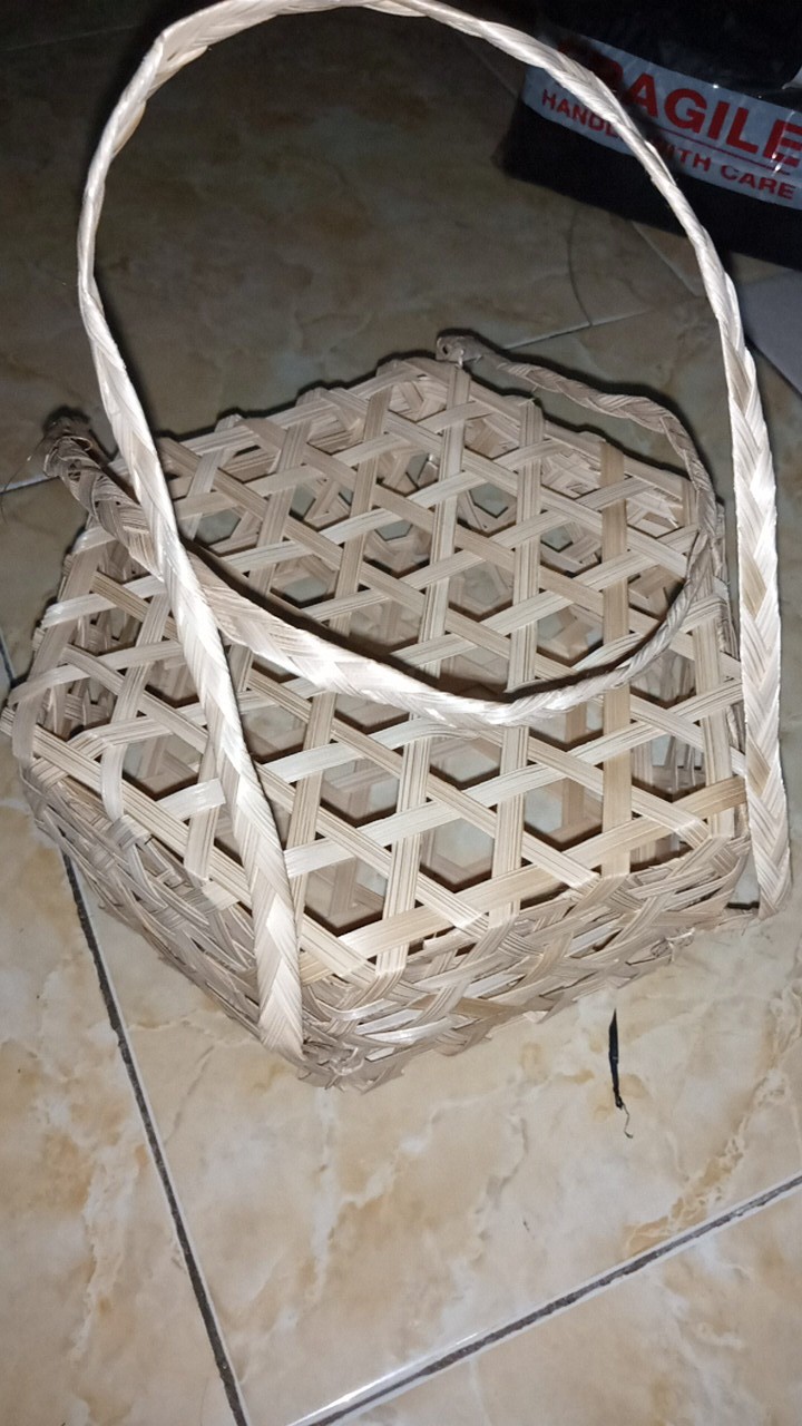 Anyaman Bambu Toples Tarawang D.20xt.10