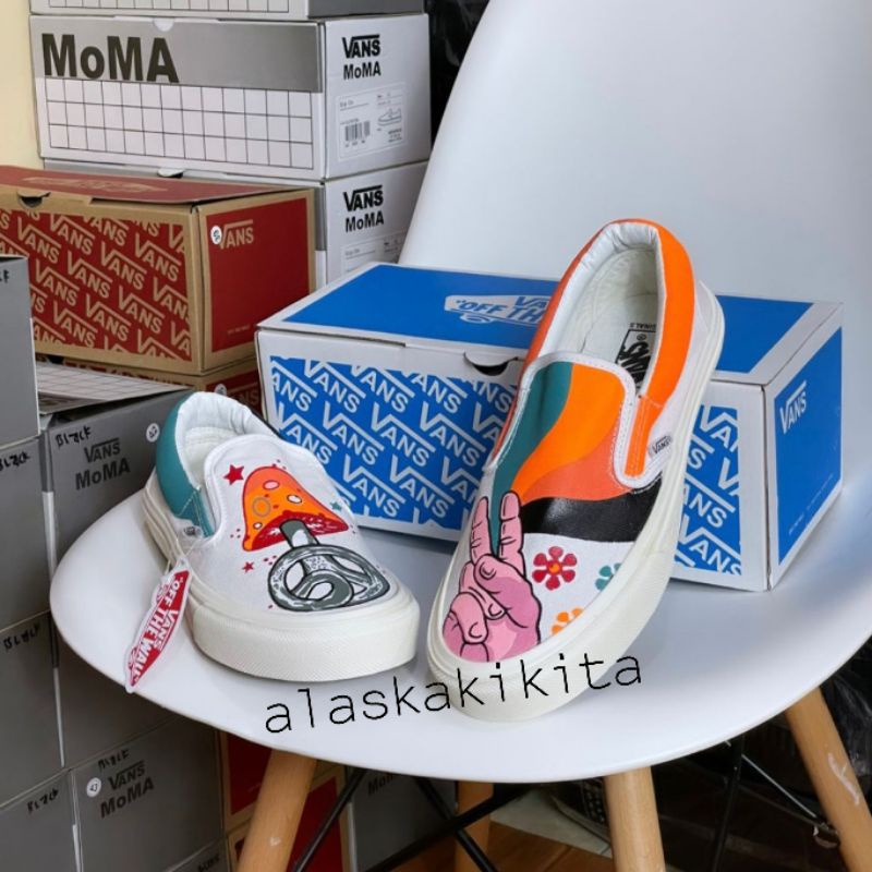 VANS SLIP ON HIPPIE PRIA WANITA ,Kualitas Premium Free Kaos kaki/paperbag.