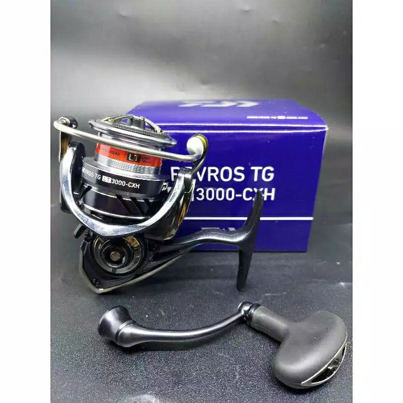 Reel daiwa Revros tg 3000