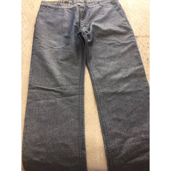 CelanaJinsPriawrnBiru.Coleman,H&M.Bahan:Katun&Polyester.Size:32